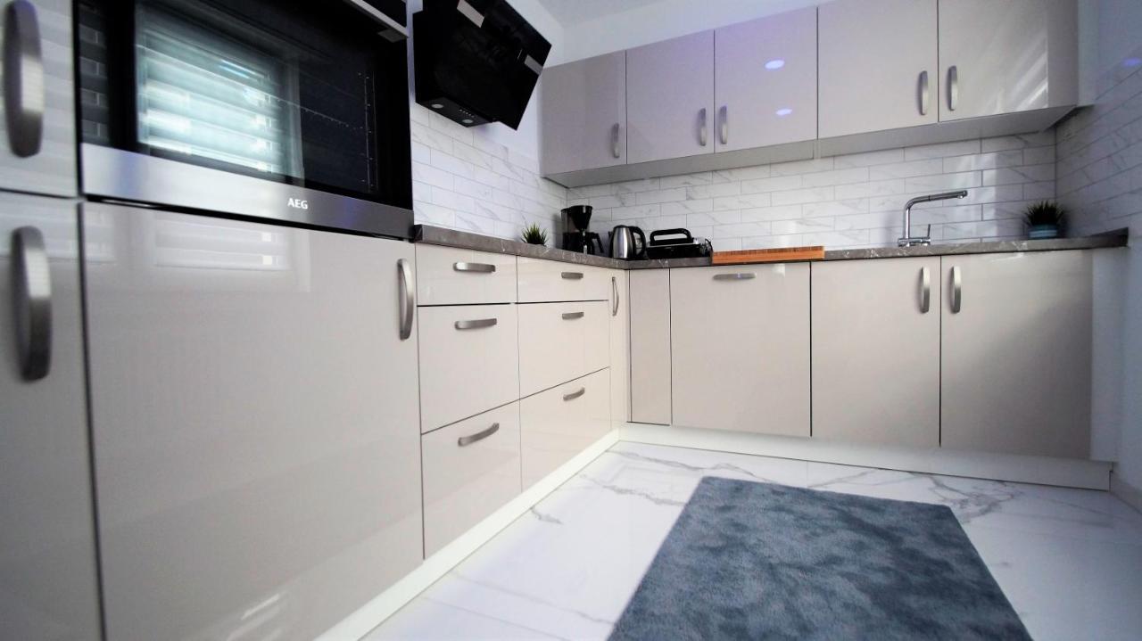 Luxus Wohnungen Naehe Koeln City/Messe แบร์กิชกลัดบัค ภายนอก รูปภาพ
