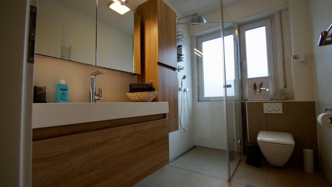 Luxus Wohnungen Naehe Koeln City/Messe แบร์กิชกลัดบัค ภายนอก รูปภาพ
